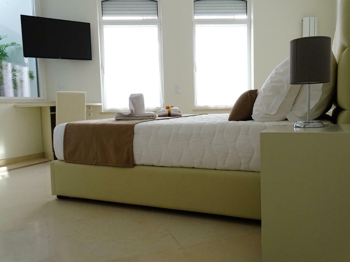 Bowen, Luxury Suites Lagos Exterior foto