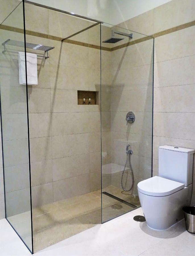 Bowen, Luxury Suites Lagos Exterior foto