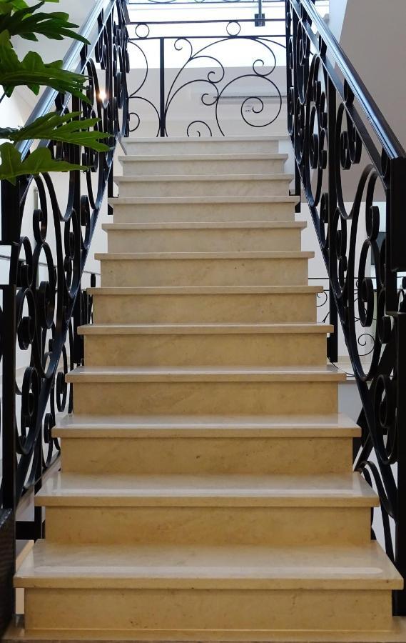 Bowen, Luxury Suites Lagos Exterior foto